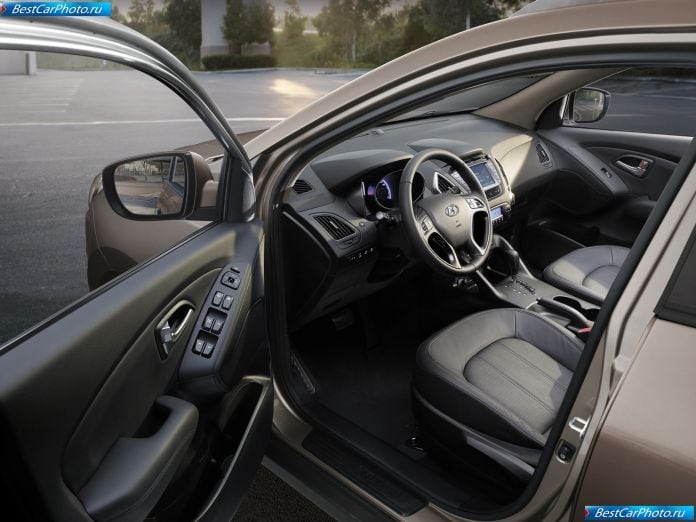2011 Hyundai Ix35 - фотография 107 из 169 2011 Hyundai Ix35 - фотография 107 из 169
