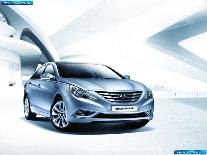 2011 Hyundai Sonata - фотография 5 из 88