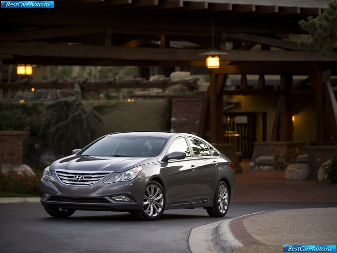 2011 Hyundai Sonata - фотография 9 из 88 2011 Hyundai Sonata - фотография 9 из 88