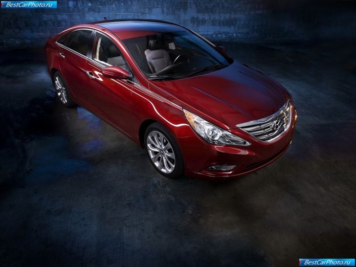 2011 Hyundai Sonata - фотография 10 из 88 2011 Hyundai Sonata - фотография 10 из 88