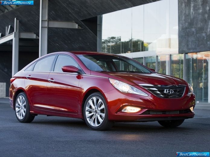2011 Hyundai Sonata - фотография 19 из 88 2011 Hyundai Sonata - фотография 19 из 88