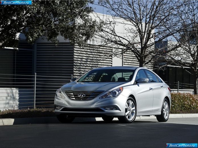 2011 Hyundai Sonata - фотография 24 из 88 2011 Hyundai Sonata - фотография 24 из 88