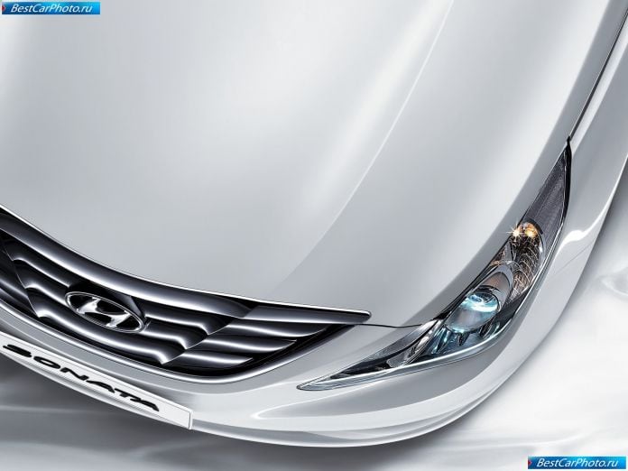 2011 Hyundai Sonata - фотография 70 из 88