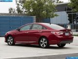 hyundai_2011-sonata_hybrid_1600x1200_010.jpg