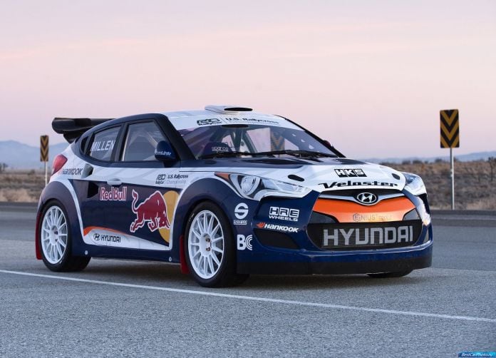 2011 Hyundai Veloster Rally Car - фотография 2 из 21