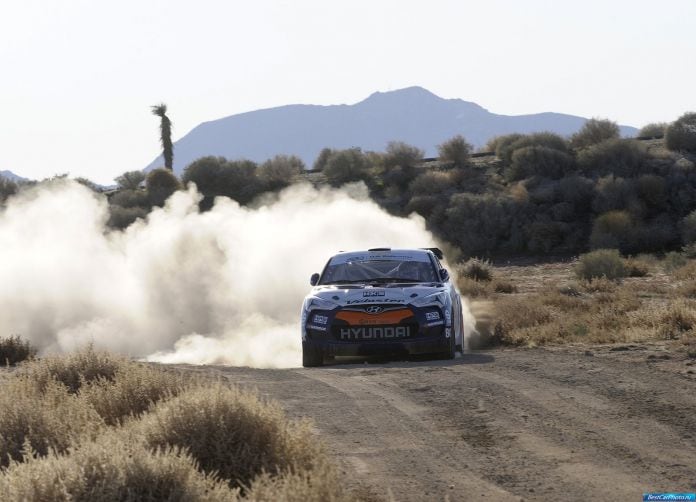 2011 Hyundai Veloster Rally Car - фотография 19 из 21 2011 Hyundai Veloster Rally Car - фотография 19 из 21