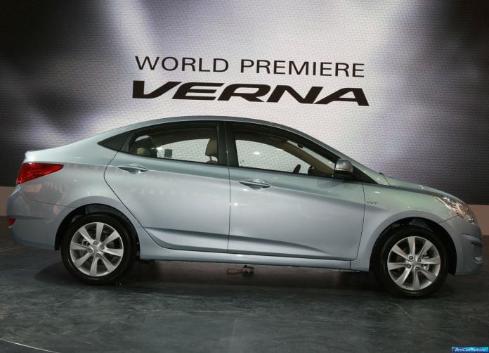 2011 Hyundai Verna - фотография 7 из 14