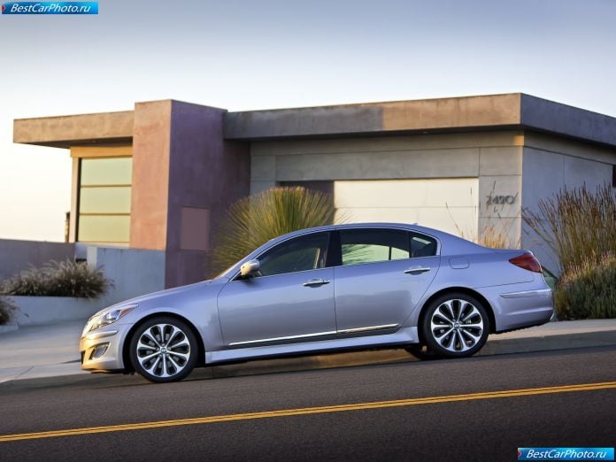 2012 Hyundai Genesis - фотография 9 из 30 2012 Hyundai Genesis - фотография 9 из 30