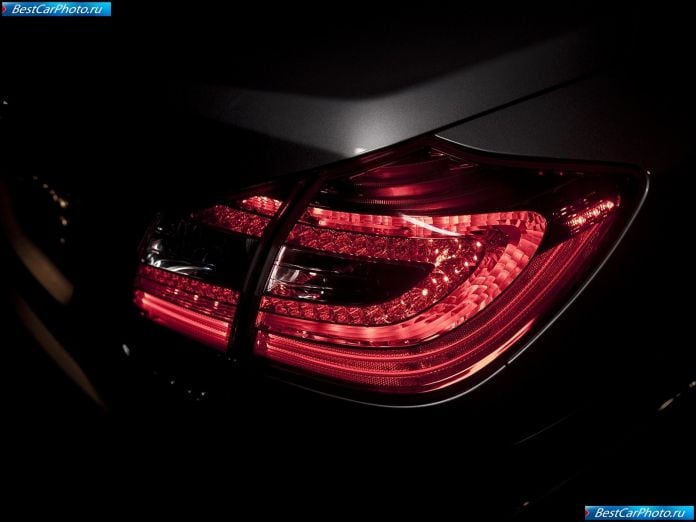 2012 Hyundai Genesis - фотография 24 из 30 2012 Hyundai Genesis - фотография 24 из 30