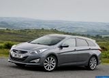hyundai_2012-i40_tourer_uk_version_1600x1200_009.jpg