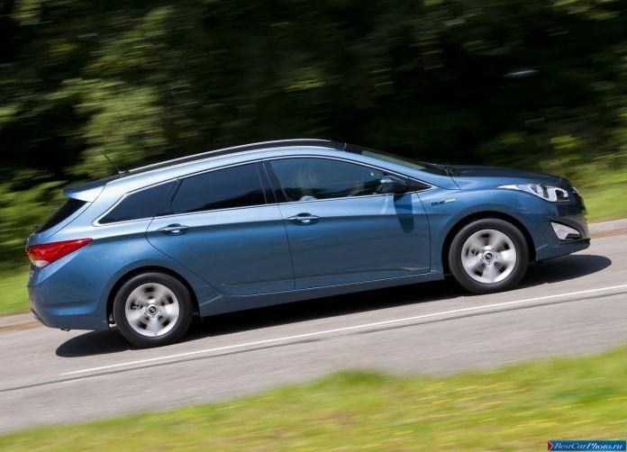 2012 Hyundai i40 Tourer UK Version - фотография 35 из 149 2012 Hyundai i40 Tourer UK Version - фотография 35 из 149