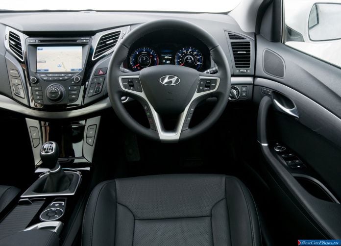 2012 Hyundai i40 Tourer UK Version - фотография 81 из 149 2012 Hyundai i40 Tourer UK Version - фотография 81 из 149