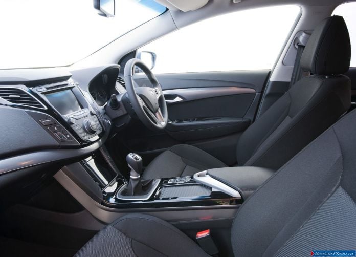 2012 Hyundai i40 Tourer UK Version - фотография 83 из 149 2012 Hyundai i40 Tourer UK Version - фотография 83 из 149