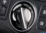 hyundai_2012-i40_tourer_uk_version_1600x1200_097.jpg