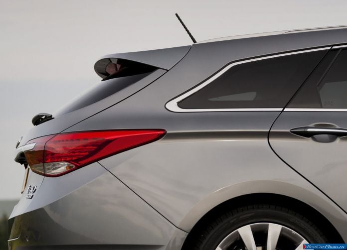 2012 Hyundai i40 Tourer UK Version - фотография 112 из 149