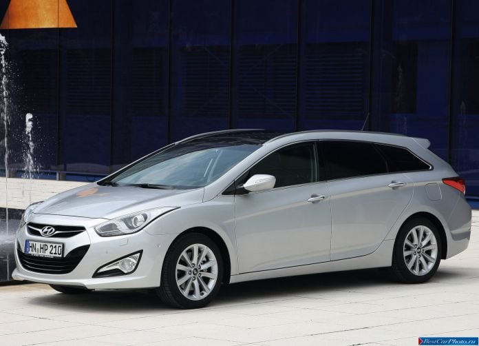 2012 Hyundai i40 Wagon - фотография 15 из 124 2012 Hyundai i40 Wagon - фотография 15 из 124