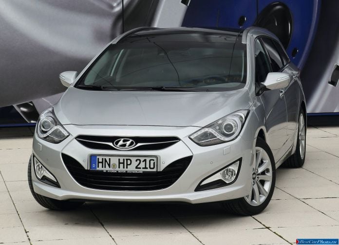 2012 Hyundai i40 Wagon - фотография 16 из 124