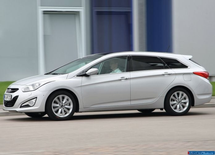 2012 Hyundai i40 Wagon - фотография 31 из 124 2012 Hyundai i40 Wagon - фотография 31 из 124