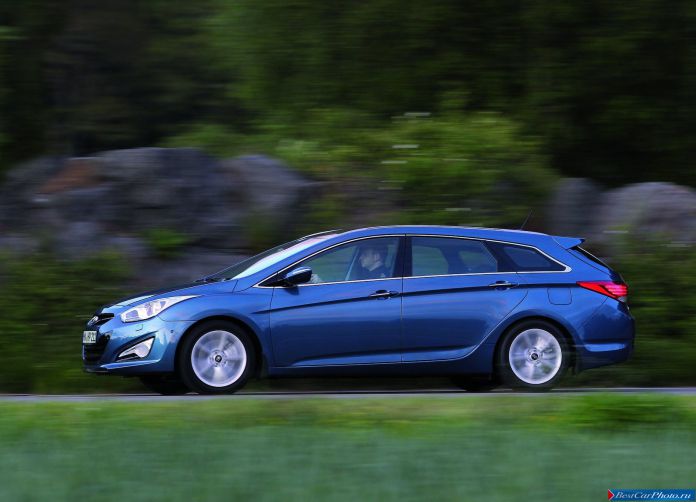 2012 Hyundai i40 Wagon - фотография 36 из 124