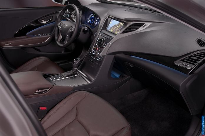 2012 Hyundai Azera - фотография 32 из 41