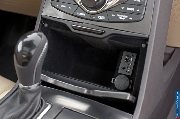 2012 Hyundai Azera - фотография 36 из 41 2012 Hyundai Azera - фотография 36 из 41