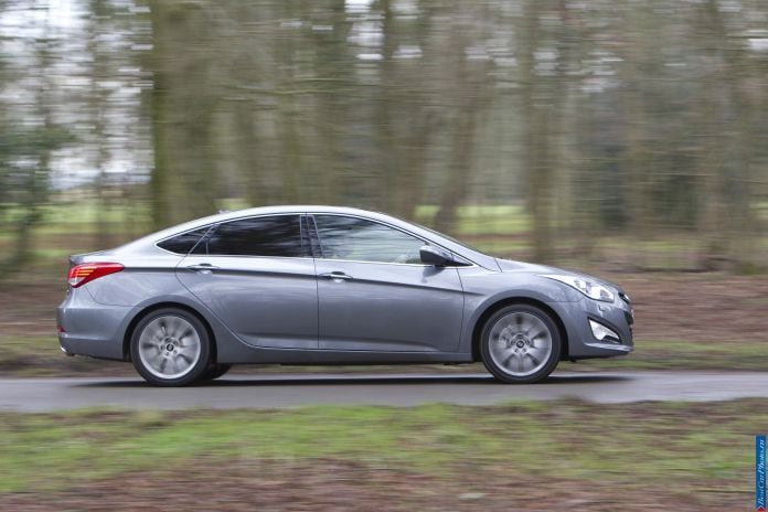 2012 Hyundai i40 - фотография 9 из 42