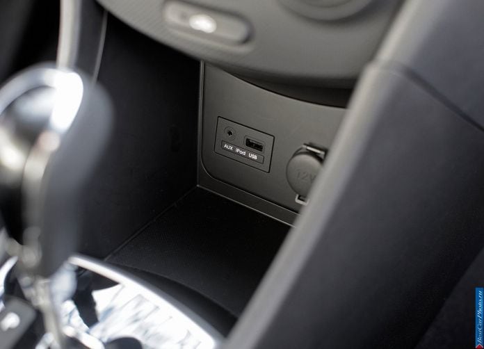 2012 Hyundai Solaris / Accent - фотография 39 из 46 2012 Hyundai Solaris / Accent - фотография 39 из 46