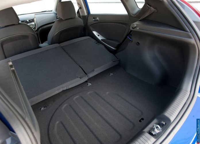 2012 Hyundai Solaris / Accent - фотография 42 из 46