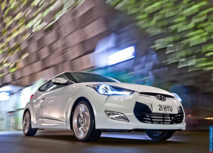 2012 Hyundai Veloster - фотография 5 из 209