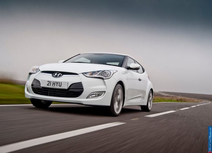 2012 Hyundai Veloster - фотография 9 из 209