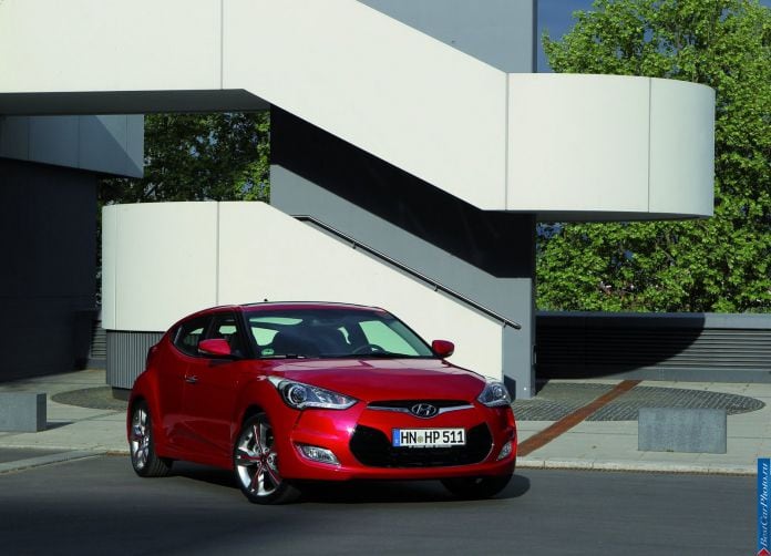 2012 Hyundai Veloster - фотография 37 из 209 2012 Hyundai Veloster - фотография 37 из 209