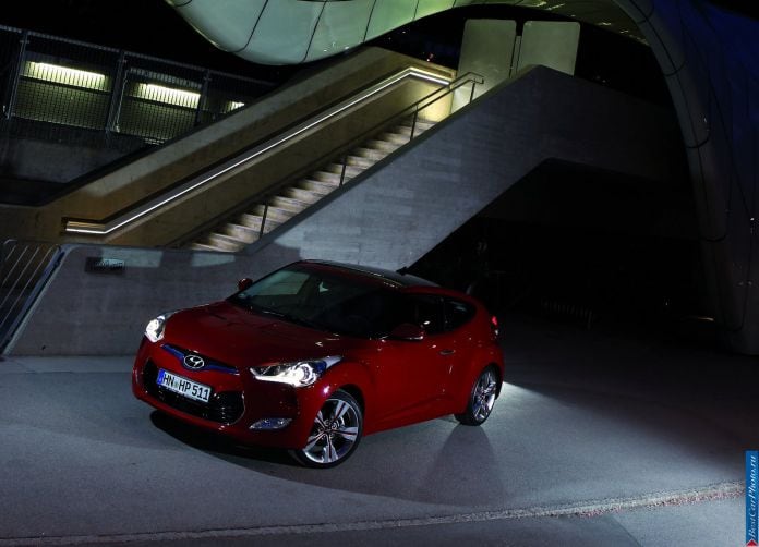 2012 Hyundai Veloster - фотография 53 из 209 2012 Hyundai Veloster - фотография 53 из 209