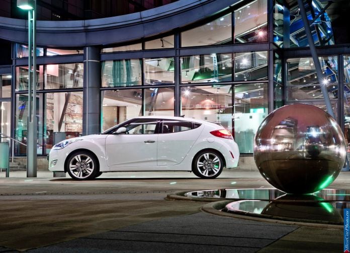 2012 Hyundai Veloster - фотография 68 из 209 2012 Hyundai Veloster - фотография 68 из 209