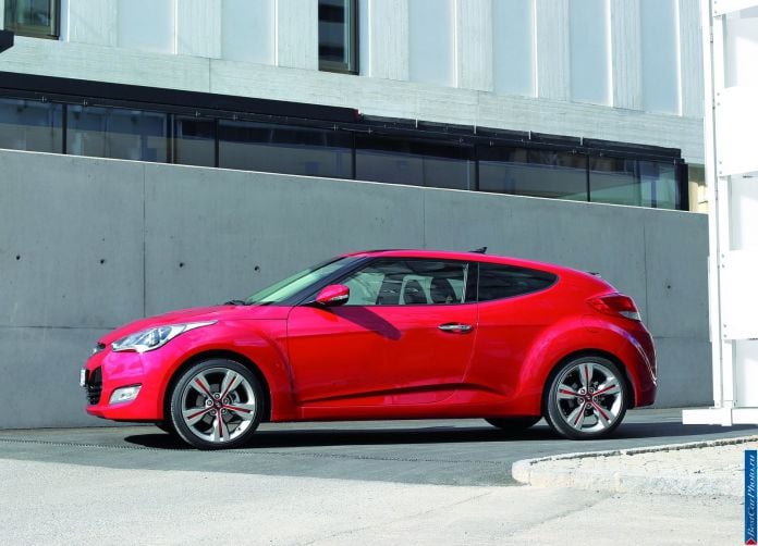 2012 Hyundai Veloster - фотография 71 из 209 2012 Hyundai Veloster - фотография 71 из 209