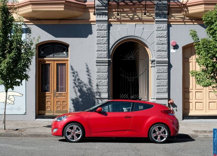 2012 Hyundai Veloster - фотография 73 из 209
