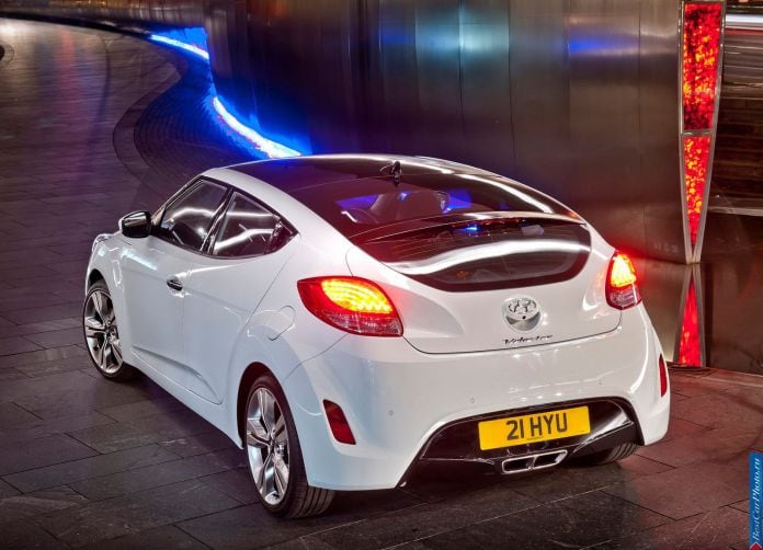 2012 Hyundai Veloster - фотография 88 из 209