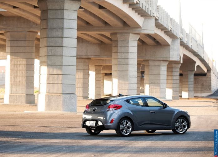 2012 Hyundai Veloster - фотография 99 из 209 2012 Hyundai Veloster - фотография 99 из 209