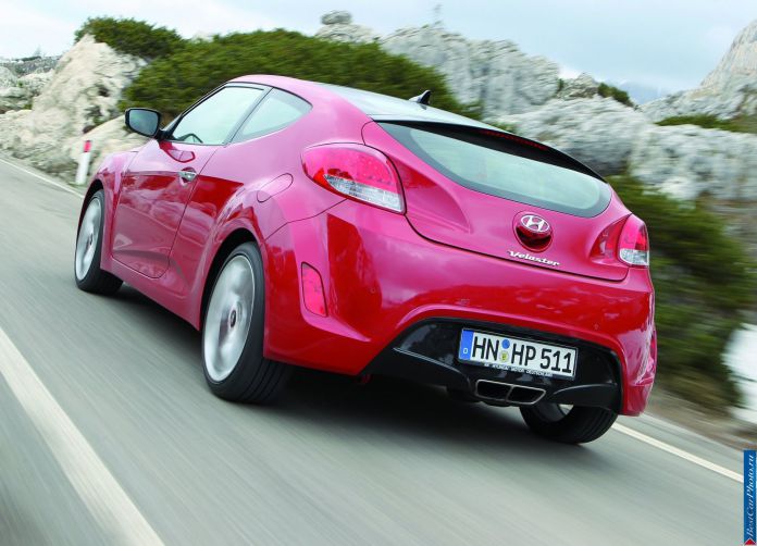 2012 Hyundai Veloster - фотография 105 из 209 2012 Hyundai Veloster - фотография 105 из 209
