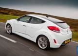 hyundai_2012-veloster_1600x1200_110.jpg