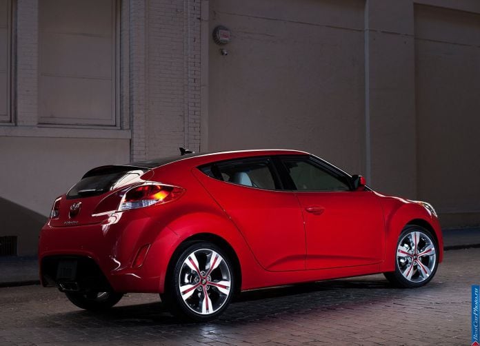 2012 Hyundai Veloster - фотография 118 из 209 2012 Hyundai Veloster - фотография 118 из 209