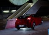 hyundai_2012-veloster_1600x1200_119.jpg