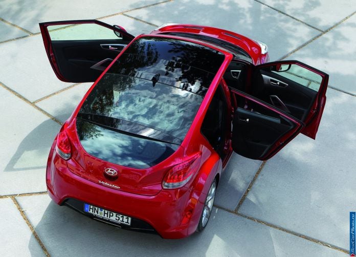 2012 Hyundai Veloster - фотография 122 из 209 2012 Hyundai Veloster - фотография 122 из 209