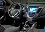 hyundai_2012-veloster_1600x1200_141.jpg