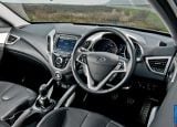 hyundai_2012-veloster_1600x1200_145.jpg
