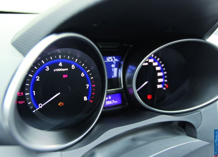 2012 Hyundai Veloster - фотография 150 из 209