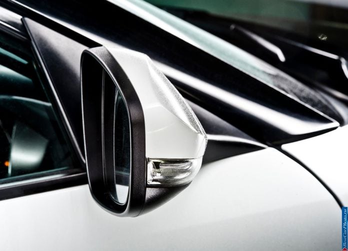 2012 Hyundai Veloster - фотография 188 из 209