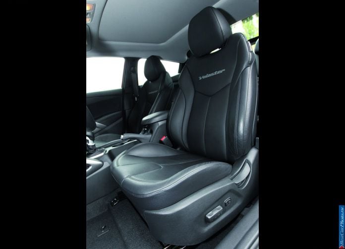 2012 Hyundai Veloster - фотография 205 из 209 2012 Hyundai Veloster - фотография 205 из 209