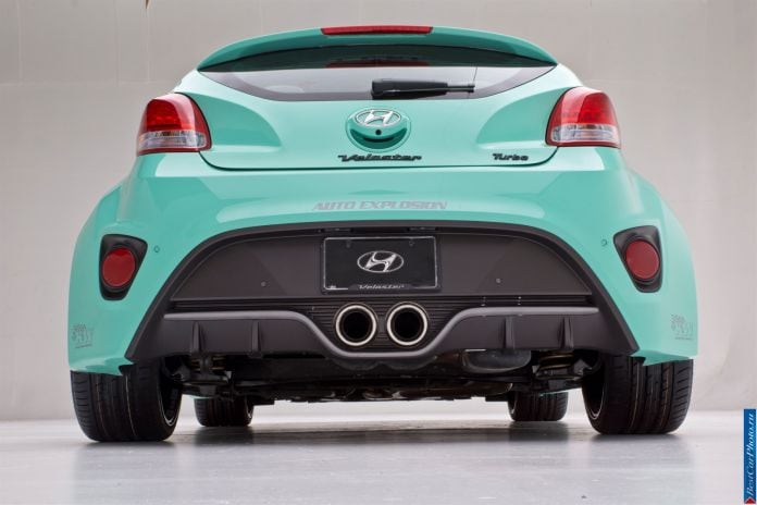 2012 Hyundai Veloster JP Edition Concept - фотография 18 из 20 2012 Hyundai Veloster JP Edition Concept - фотография 18 из 20