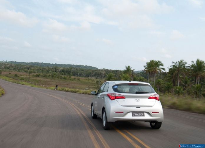 2013 Hyundai hb20 - фотография 5 из 12