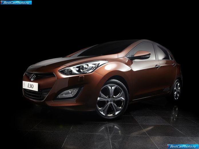 2013 Hyundai I30 - фотография 17 из 40 2013 Hyundai I30 - фотография 17 из 40
